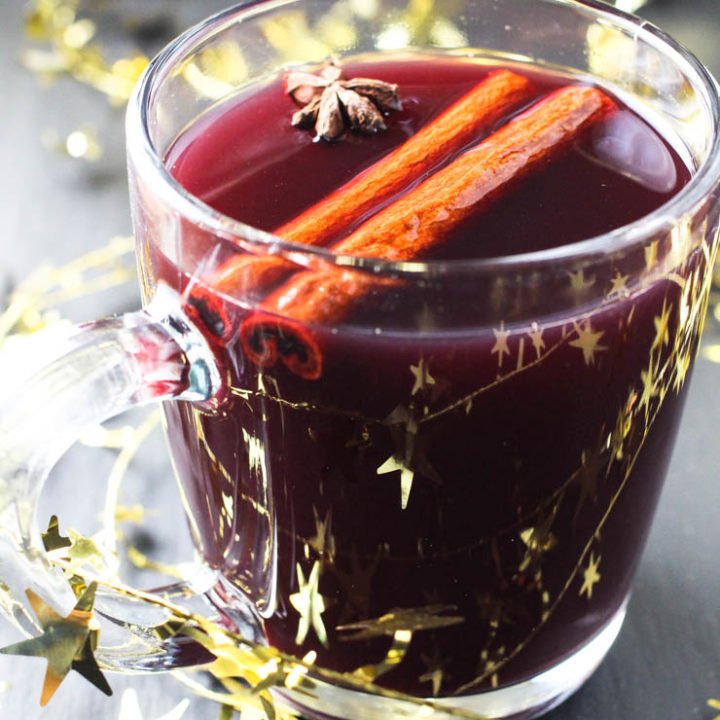 How to Make Gluhwein (German Mulled Wine Recipe)