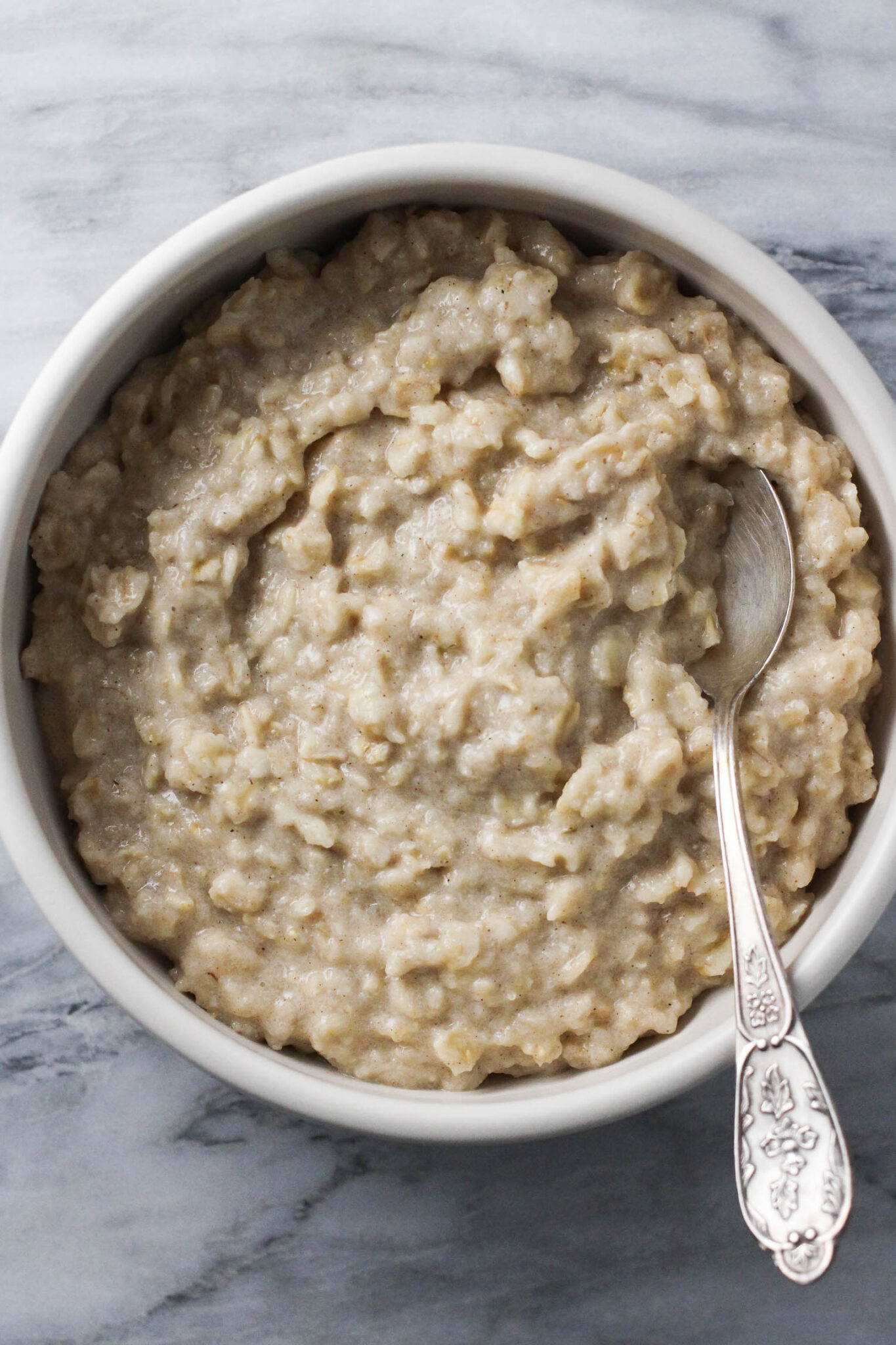 Applesauce Oatmeal Recipe (Quick & Easy)