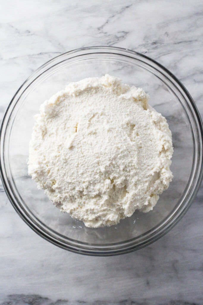 Farmer's cheese mixture in a bowl.